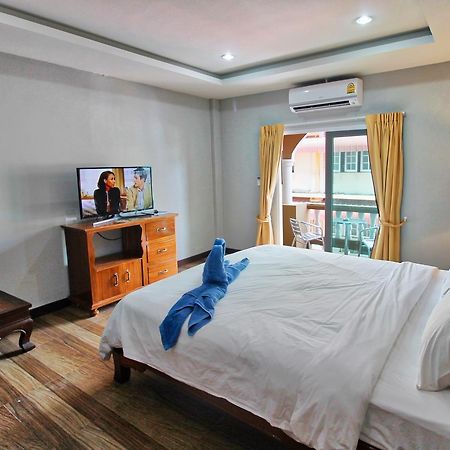 Jomtien Beach Pool House Pattaya Exterior photo