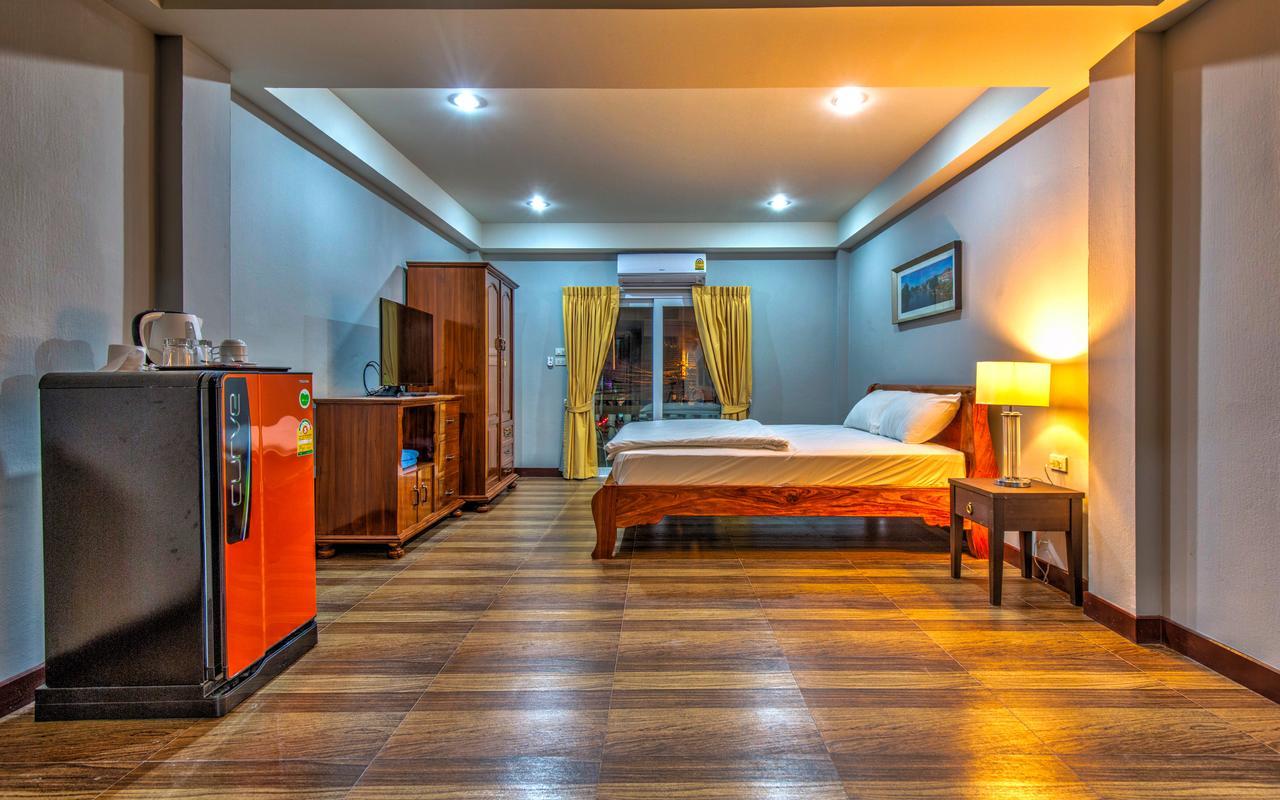Jomtien Beach Pool House Pattaya Exterior photo